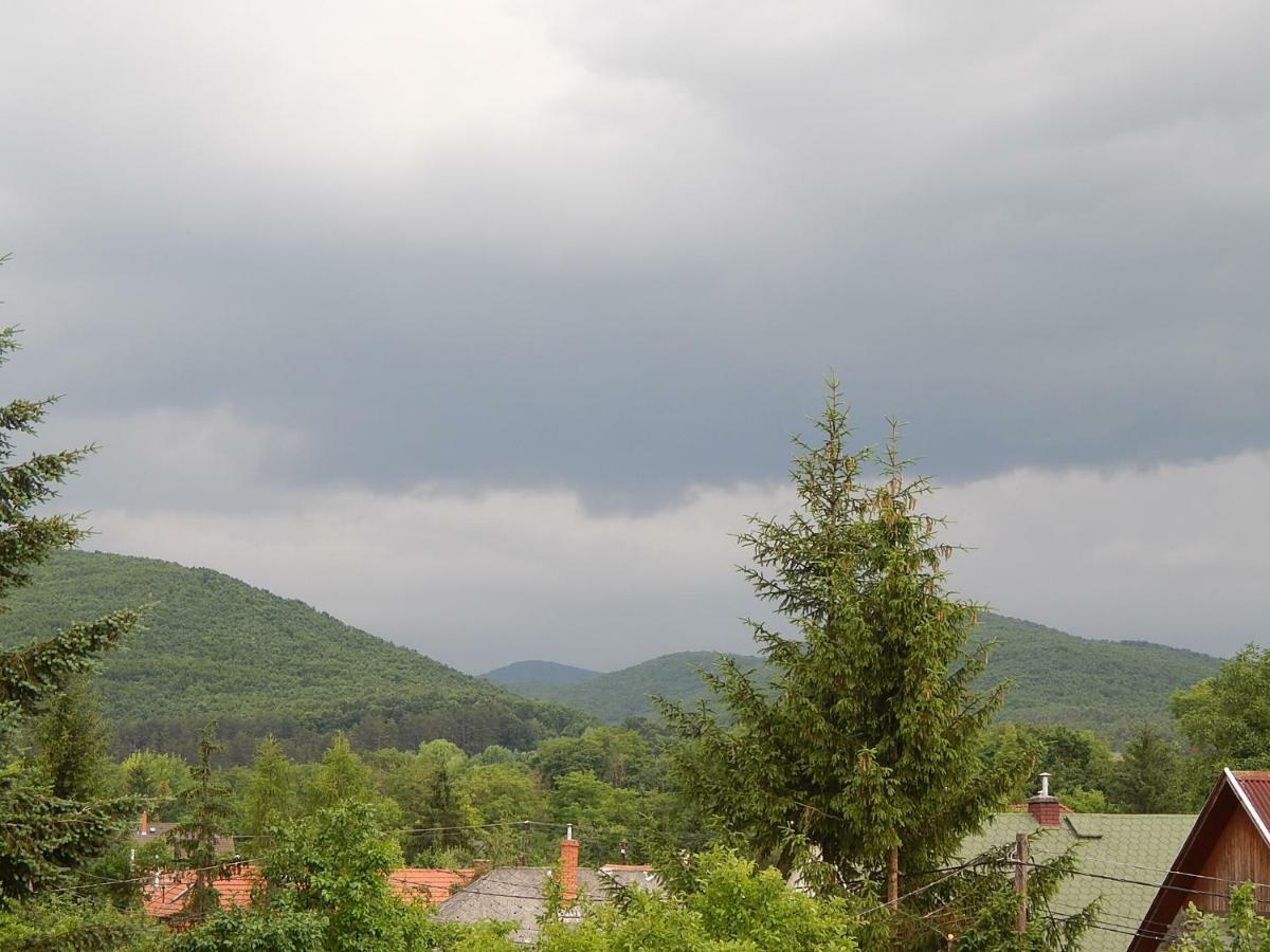 Hotel Gabriella Vendeghaz Szilvásvárad Zewnętrze zdjęcie